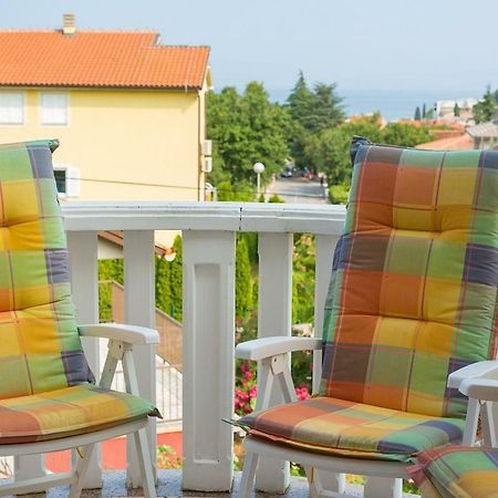 Apartman Adria Malinska Exterior foto