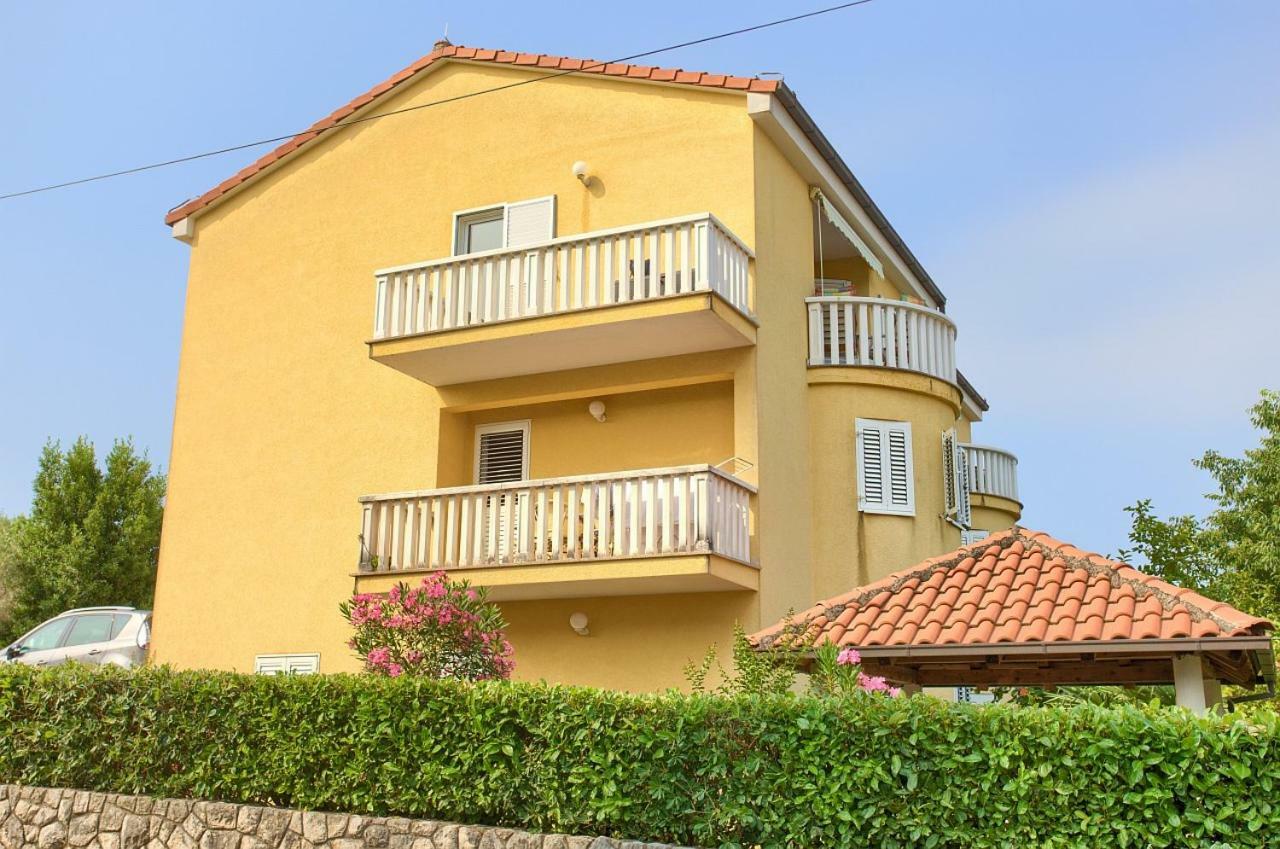 Apartman Adria Malinska Exterior foto
